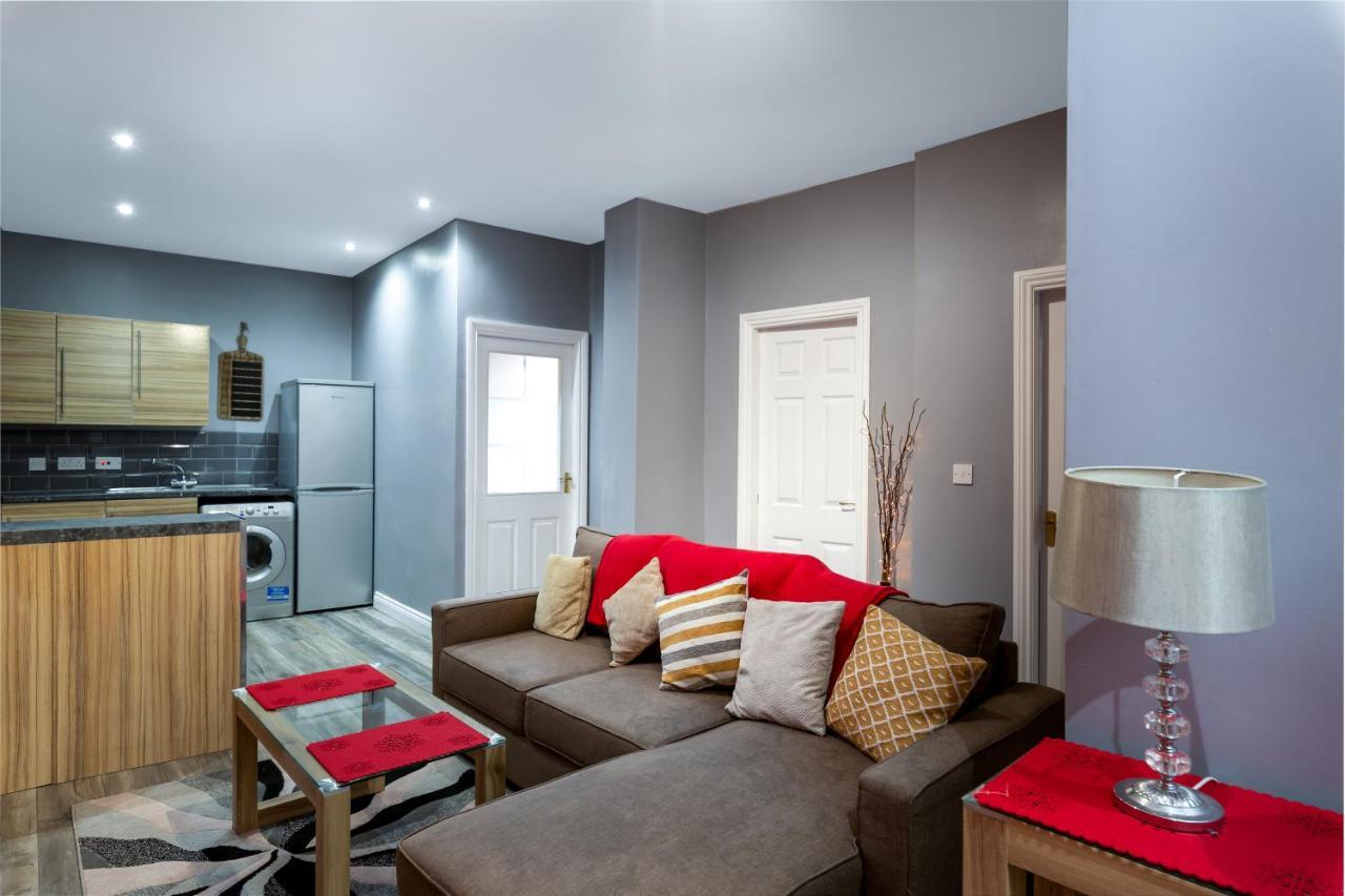 Stockton Town Centre Spacious Apartment Free Parking And Wifi Exterior foto