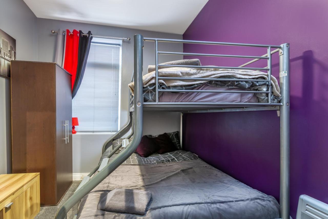 Stockton Town Centre Spacious Apartment Free Parking And Wifi Exterior foto